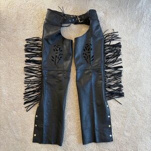 Gen Leather Biker Motorcycle Black Fringe Zip Snap Rose Full Length Chaps